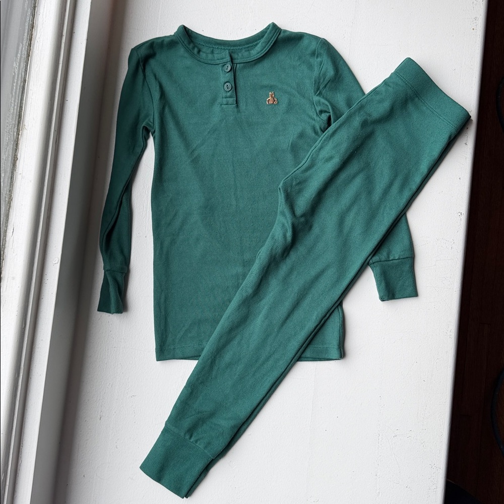 GAP Green Kids Pajama Set with Embroidered Bear - Size 6